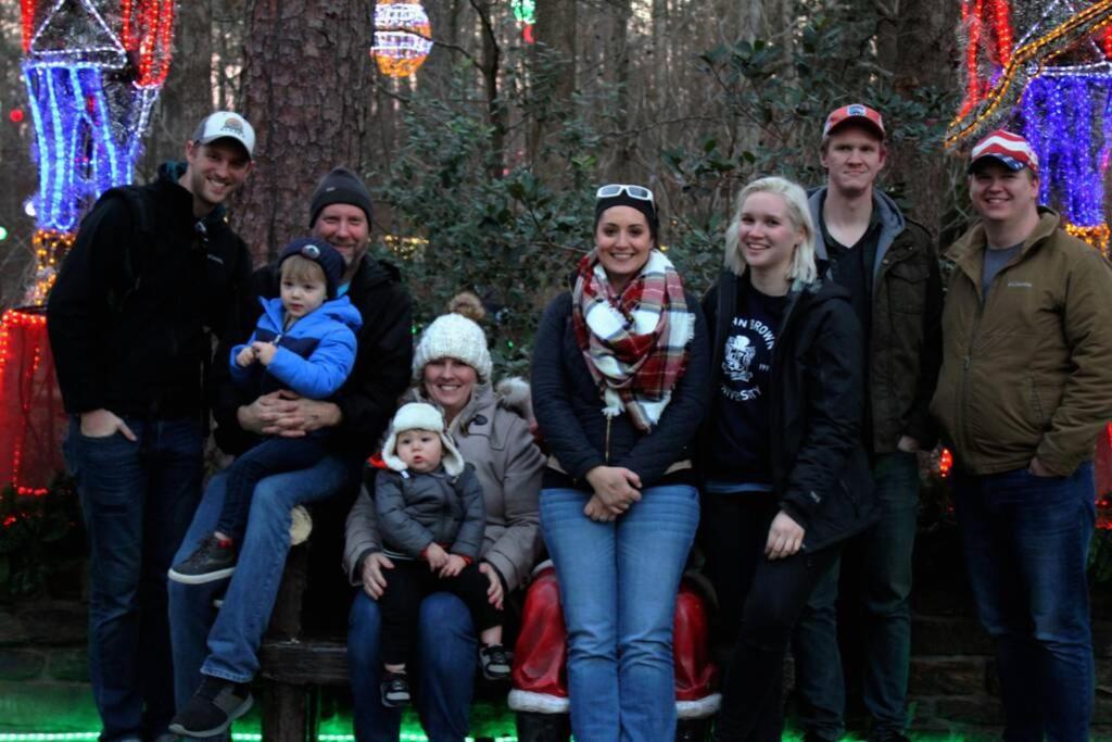 Rural Life On A Real Christmas Tree Farm! Hallmark Experience! Ozark المظهر الخارجي الصورة